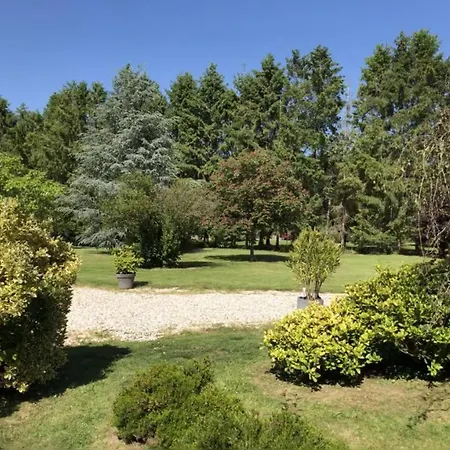 Le Domaine D'angelique Hotel La Vespière