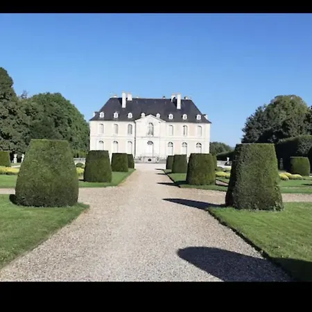 Le Domaine D'angelique Hotel