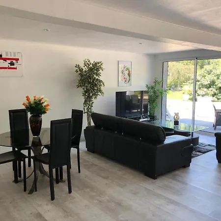 Le Domaine D'angelique 3* La Vespière
